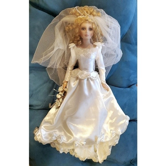 Florence Maranuk Loving Bride Large Doll 22" Vintage Collectible RARE HTF - Picture 2 of 16